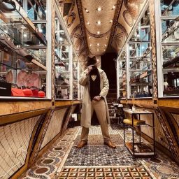 Spectacular Vintage